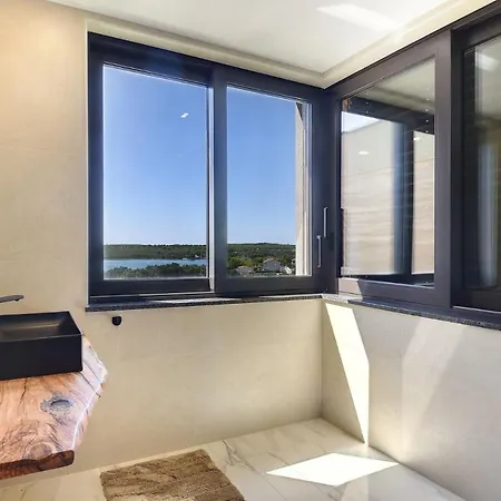 Luxus La Casaccia Mit Meerblick Medulin,istrien * Medulin